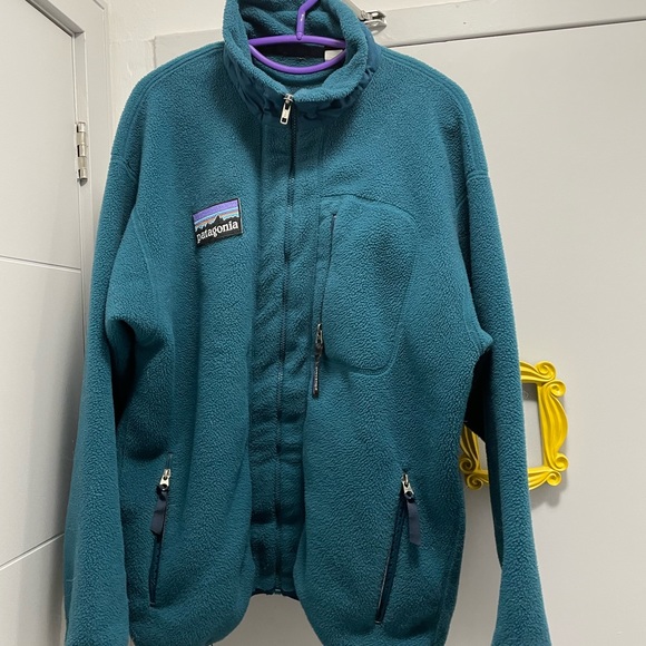Patagonia Coat - Picture 1 of 2